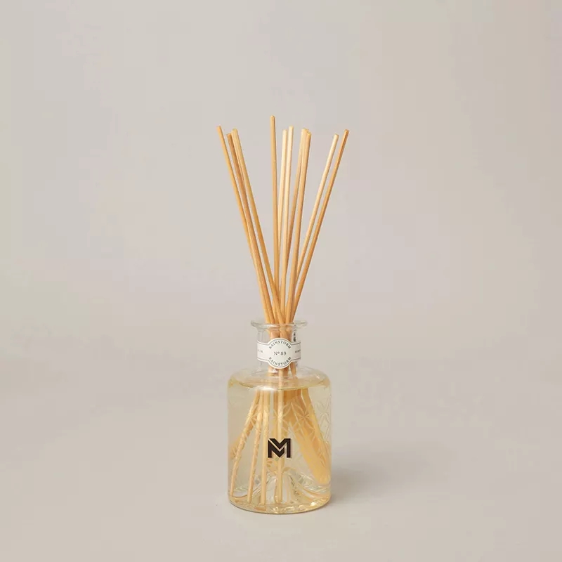 Odświeżacz powietrza M&Scent Gruppo Di Reed, zestaw dyfuzorów olejowych z trzciny z kolekcji świątecznej do domu