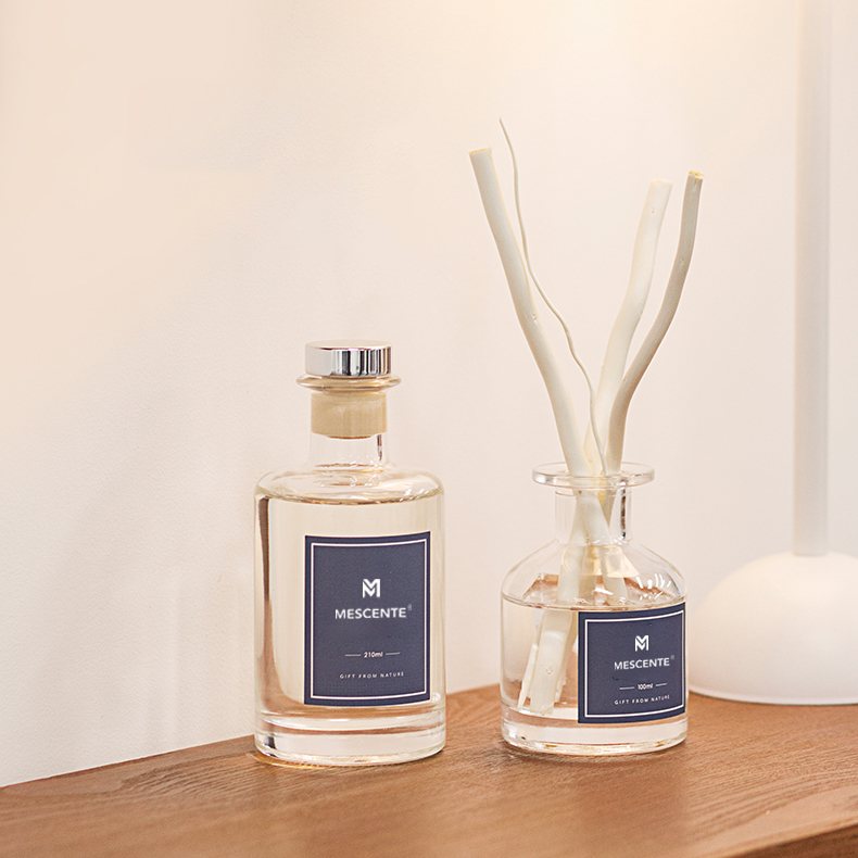 M&Scent Hurtownia luksusowych szklanych butelek 2022 New Arrival Najnowsza konstrukcja Dyfuzor trzcinowy