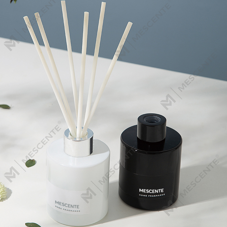 M&Scent Hurtownia luksusowych marek prywatnych Dekoracyjny kwiat w sztyfcie Dyfuzor z trzciny z korkiem