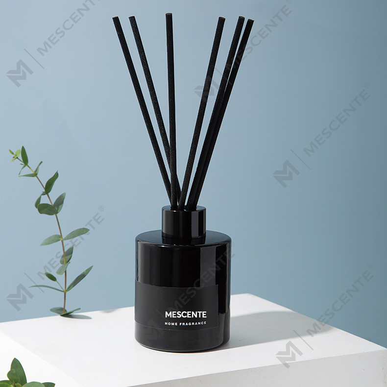 M&Scent Hurtownia luksusowych marek prywatnych Dekoracyjny kwiat w sztyfcie Dyfuzor z trzciny z korkiem
