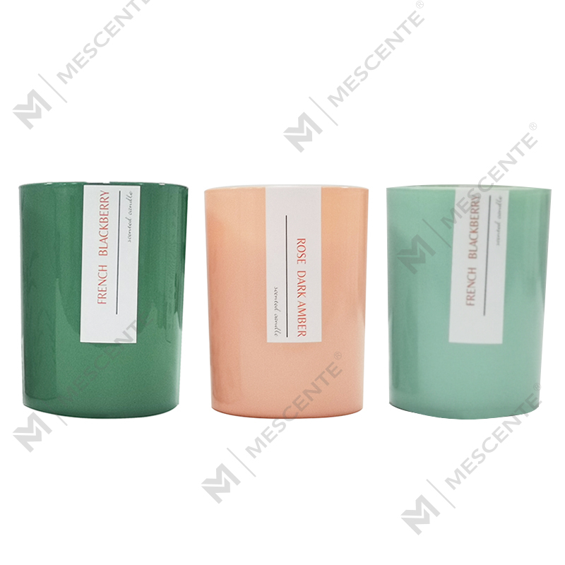 M&Scent, niestandardowa, kokosowa świeca zapachowa z logo marki własnej, podgrzewana do świec palmowych