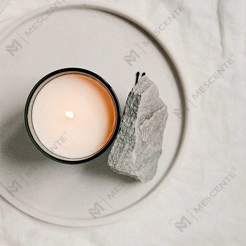 M&Scent własne logo Mini okrągła butelka ze szkła kryształowego mocna kawa świece zapachowe z wosku sojowego z pudełkiem luzem