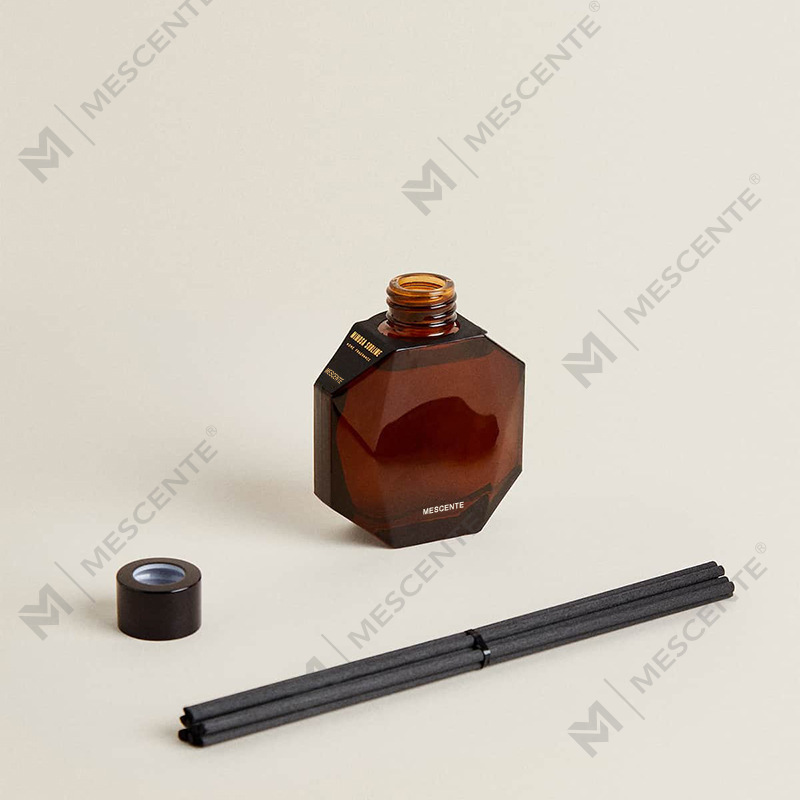 M&Scent Hurtownia luksusowych, niestandardowych mini buteleczek olejku do aromaterapii z trzciny z dyfuzorem z pudełkiem