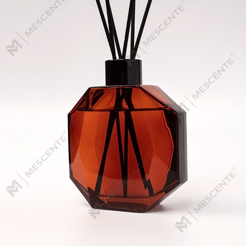 M&Scent Hurtownia luksusowych, niestandardowych mini buteleczek olejku do aromaterapii z trzciny z dyfuzorem z pudełkiem