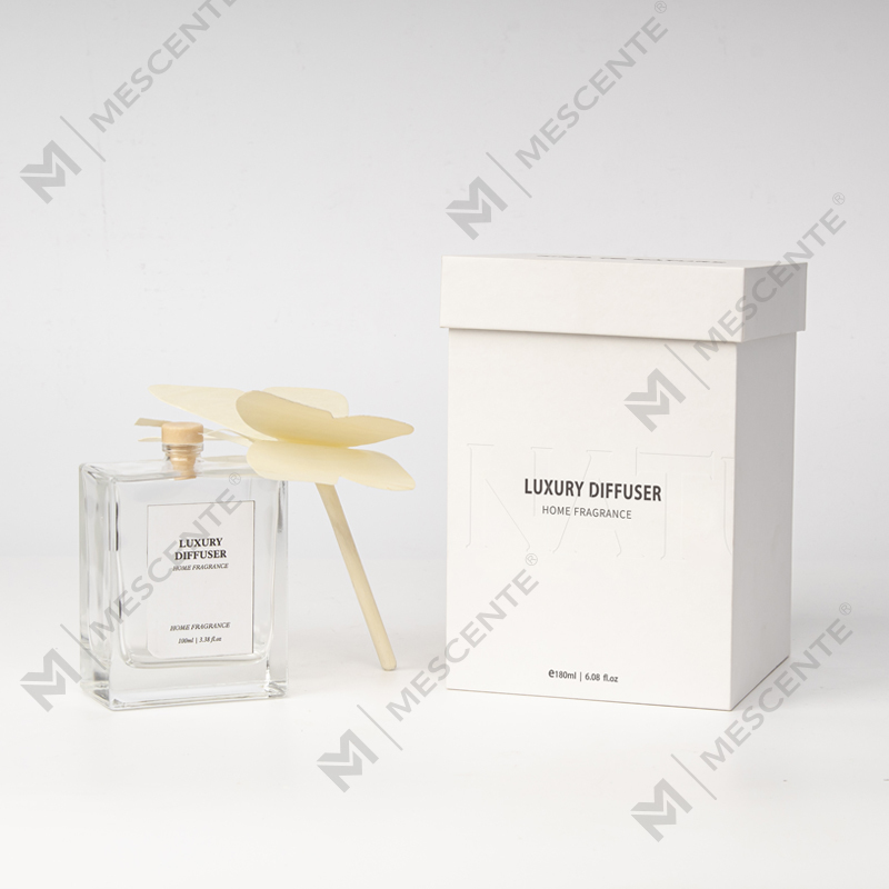 M&Scent Duża kwadratowa butelka Duży rattanowy kij do aromaterapii w płynie Dyfuzor trzcinowy z korkiem