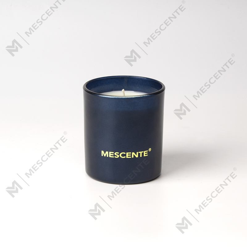 M&Scent Private Label Świąteczne czarne świece w słoikach Aromaterapeutyczne świece zapachowe