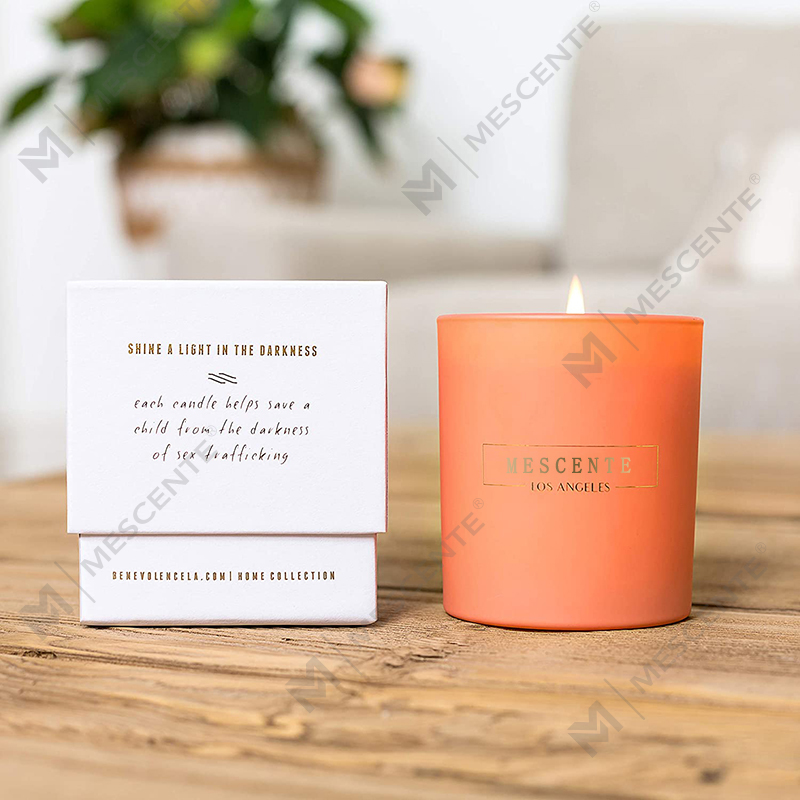 M&Scent Hurtownia pojemników pod marką prywatną Aromaterapeutyczne zapachowe świece sojowe