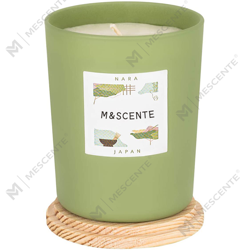 M&Scent, prywatna marka M&Scent, produkuje eleganckie, kolorowe świece zapachowe z wosku sojowego