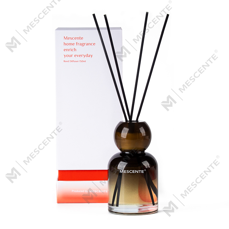 Dyfuzor zapachowy do mebli o pojemności 150 ml M23050