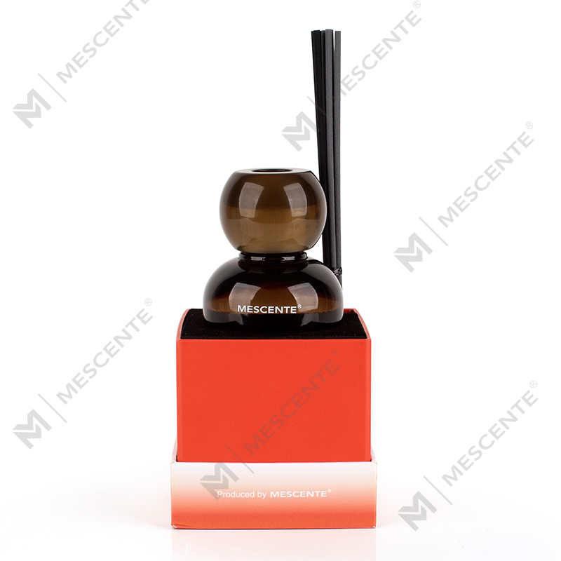 Dyfuzor zapachowy do mebli o pojemności 150 ml M23050