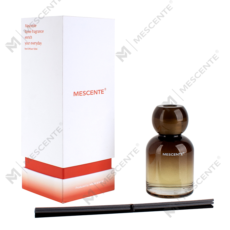 Dyfuzor zapachowy do mebli o pojemności 150 ml M23050