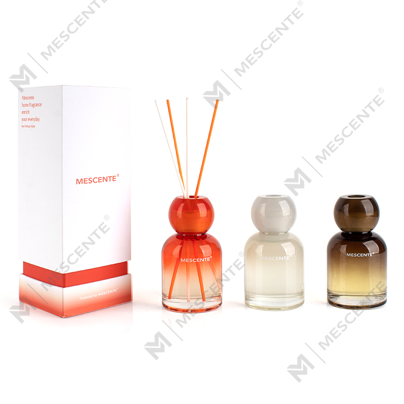 Dyfuzor zapachowy do mebli o pojemności 150 ml M23050