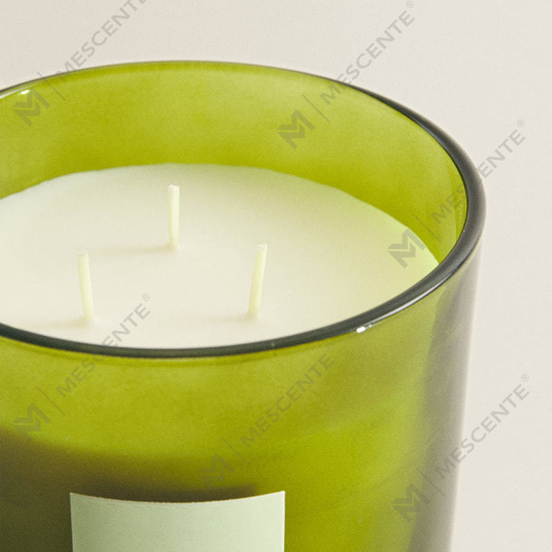 Świeca zapachowa z drzewa sandałowego M&Scent Party Relax, świece męskie do wielokrotnego napełniania A29273