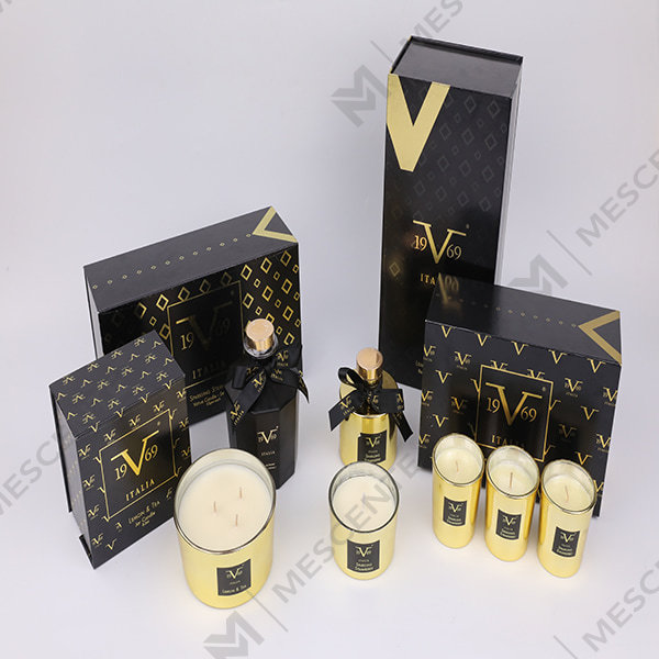 Zestaw upominkowy M&Scent Home Dyfuzor zapachowy w kształcie trzciny ze świecą zapachową A29260-2
