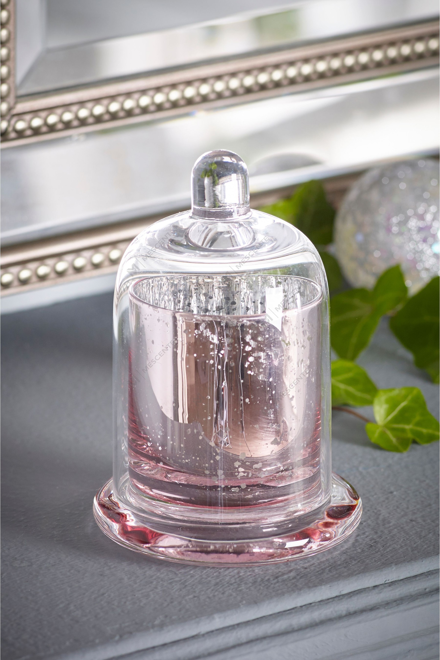 Mescente Luxury Silver Domed cover Świecznik zapachowy ze szklaną kopułą