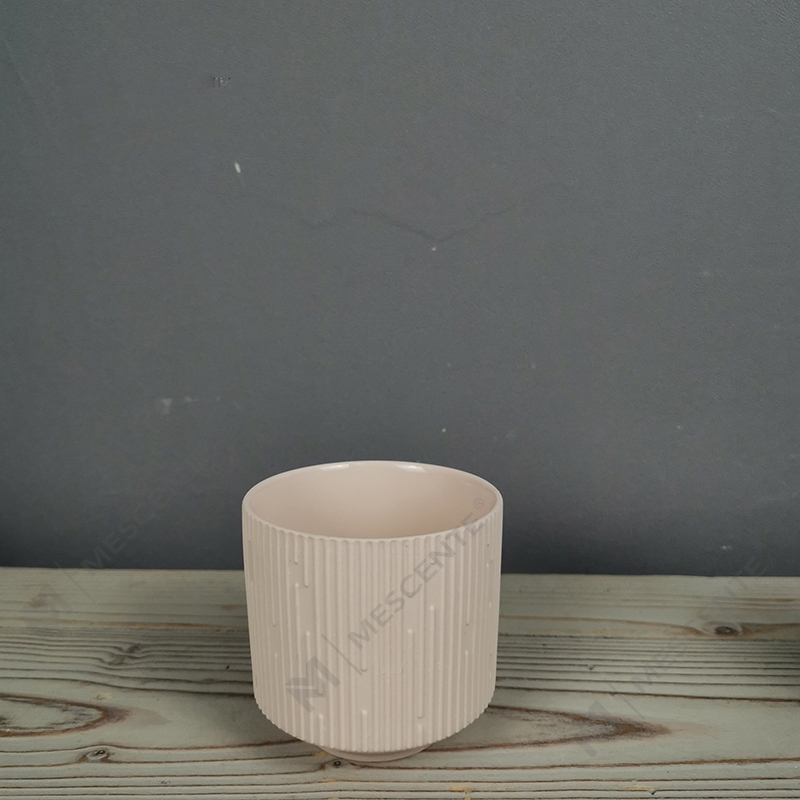 M&Scent Hurtownia luksusowych ceramicznych pustych kwadratowych matowych czarnych unikalnych bursztynowych słoików na świece z drewnianymi pokrywkami