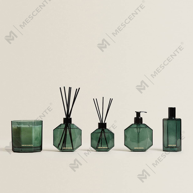 Świece zapachowe z naturalnego wosku sojowego M&Scent Custom Factory Private Label w szklanym słoiku